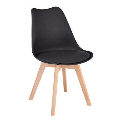 China High Quality Wholesales Modern Dining Chair Dining Chair Silla Plastic Dining Chair With Legs Solid Wood Scandinavian Dining Chairs for sale