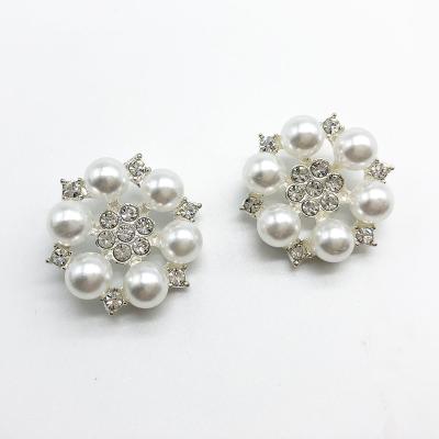 China Leg mother opearl buttons white color daughter like him to decorate dress or shirt with nickel leg rhinestone for hot sale for sale