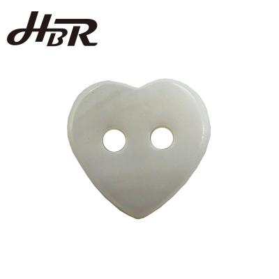 China The 2 Holes Viable 16L Motehr Natural Heart Shaped Pear Buttons Double Flat River Shell Button For Children for sale