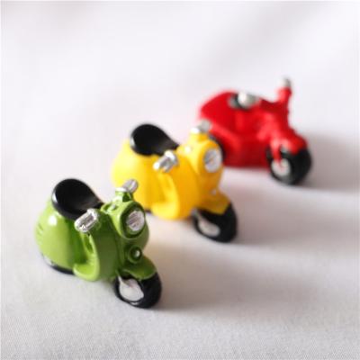 China Toy DollLand Electronic Dollhouse Mini Model Simulation Motorcycle Tricycle Props Miniature Life Set Toys For Children for sale