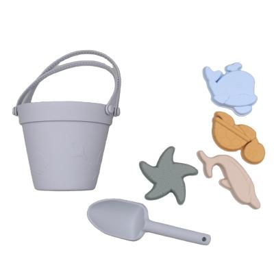 China Eductional Kid Toys 2023 New food grade environmental protection outdoor children play sand shovel bucket set baby silicone beach educational toys for sale