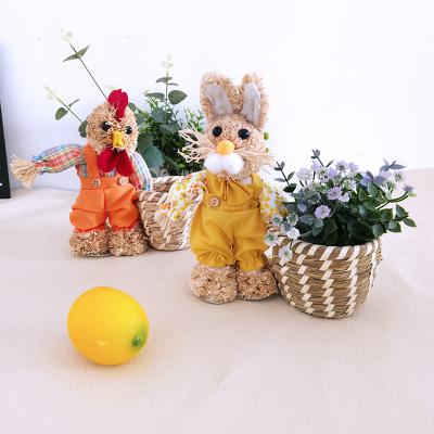 China Modern Contracted Bamboo Easter Basket Small Easter Party Decoration Wedding Display Colorful Handmade Toy For Gifts for sale