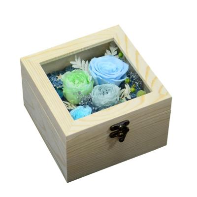 China Rose Flowers In Wooden Box Preserved by Unique Gift Box Rose For Wedding Gift Decoration 15*15*10 for sale