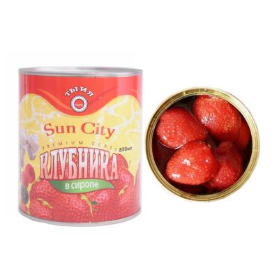 China Canned natural food product canned strawberry in syrup for sale