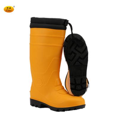 China PVC Boot Heavy Duty Yellow PVC Wellies With Reflective Marking for sale