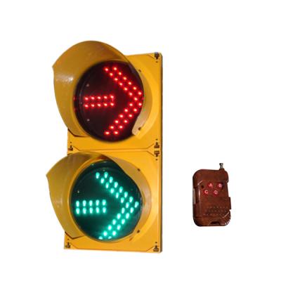 China 200MM Red Fork And Green Arrow LED Traffic Lights For Parking Barrier Gate System 200MM for sale