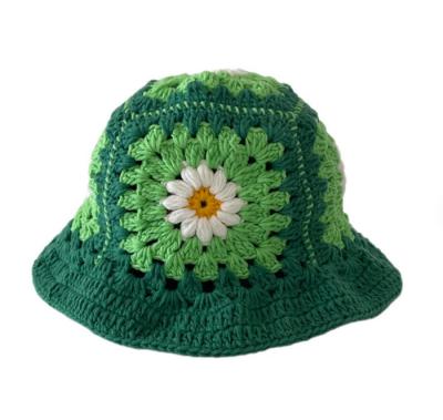 China 2022 New Sun Protection S8446 Soft Touch Cotton 100% UV Protection Sun Covers Soft Crochet Daisy Summer Women Brim Hats For Outdoor Travel for sale