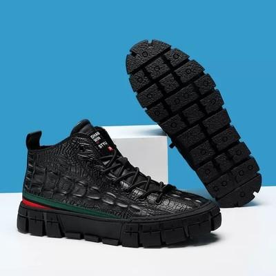 China Winter Lightweight Classic Platform Quality Soft Outsole Men Leather High Cut Lace Up Boots Canvas Men Shoes for sale