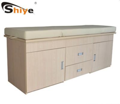 China Good Price WMBC-1962 Wooden Customized Hospital Beds Examination Working Table Examination Patient Examination Couch for sale