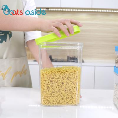 China Clear Plastic Dry Seal Kitchen 2.5L Square Food Grade Food Jars Box Set Seal Airtight Storage Container With Lid for sale