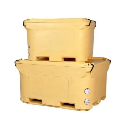 China LLDPE+PU Large Capacity Cold Chain Box Insulation Box High Insulation Frozen Seafood Container for sale