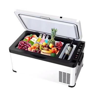 中国 10L  Plastic Material Car Fridge Cooler 220V AC/12V DC Air Cooling 販売のため