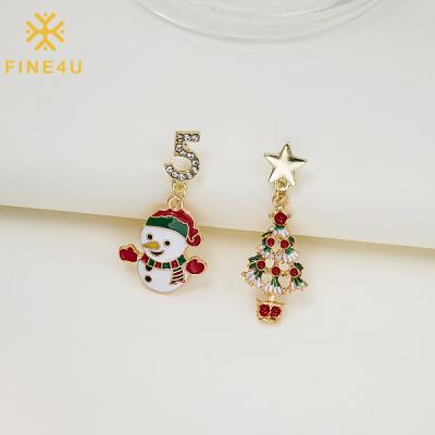 China FASHIONABLE Wholesale White Fluffy Snowman Elk Ball Elk Gift Jewelry Christmas Tree Dangle Earrings for sale