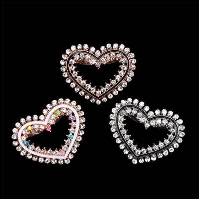 China Korean heart-shaped hijab pin rhinestone alloy brooch pin factory supply popular brooch pin for sale