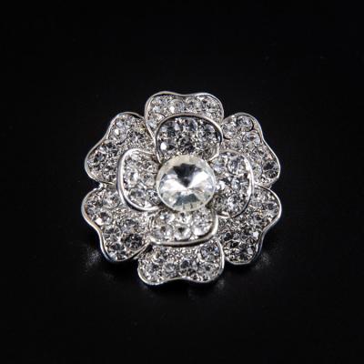 China 2022 popular brooch alloy rhinestone bridal diamante wedding flower brooch pin designer brooch for sale