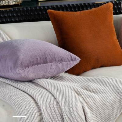 China Wholesale Luxury Solid Anti-Pull Faux Fur Dec Pillow For Sofa Use for sale