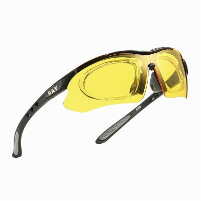 China UV400 Hot Selling Outdoor Sports Mounting New Glasses Cycling Glasses Yellow Black Sunglasses Can Replace Myopia Glass Stock for sale