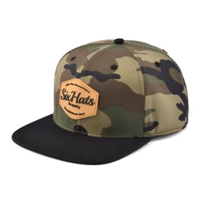 China COMMON Wholesale Fashion Bill Custom Logo Outdoor Sport Flat Men Camouflage Snapback Hat With Rubber Patch for sale