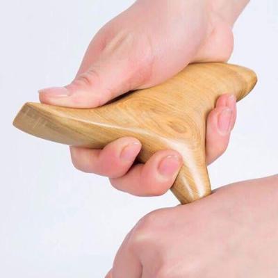 China New Arrival Wooden Handheld Massager Body Shoulder Massager Tool For Neck Pressure Back Point for sale