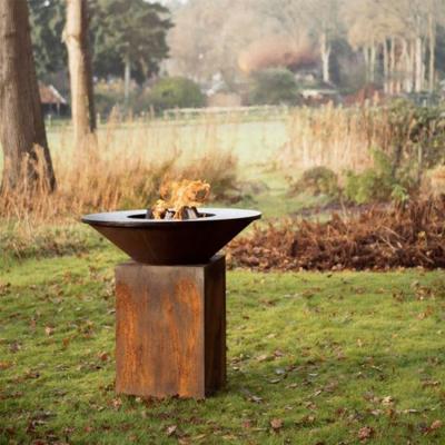 Chine Le barbecue brûlant de BARBECUE de Corten en bois en acier de gril grille le gril de fumeur en métal à vendre