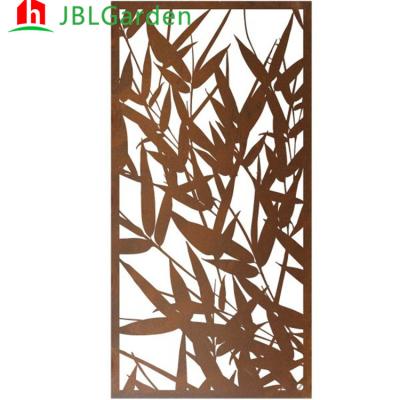 China 900*1800mm Outdoor Metal Privacy Screens Decorative Garden Screen rustproof for sale