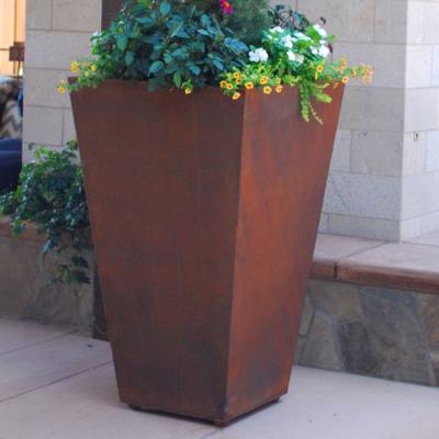 China Modern Weather Resistant Corten Planter Box Planter Pot With Drainage Hole For Small Trees for sale