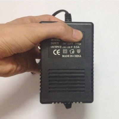 China 24V Voltado de salida CCTV AC 14.4V 24V 2A 3A Transformador de alimentación para cámaras CCTV en venta