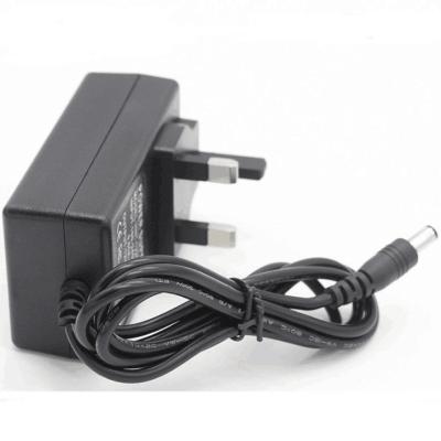 China Enchufe en la conexión 24w 5v 12v 2a AC DC LED Adaptador de energía CCTV para una salida de energía estable en venta