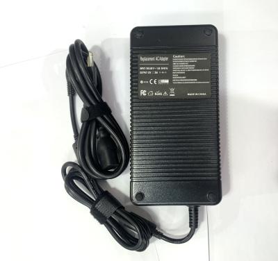 중국 데스크톱 타입 CCTV/LED/ECT 에너지 절약용 240W 12V 20A AC DC 전원 공급 어댑터 판매용