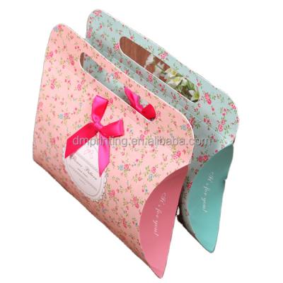 China Recycled Materials Hair Extension Box Pillow Packaging Box With Handle, Paper Box Packaging for sale