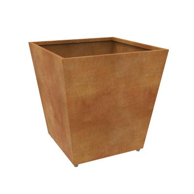 China Rustic Metal Rustic Cardboard Hot Selling Large Flower Pot and Planter for Outdoor and Garden Use for sale