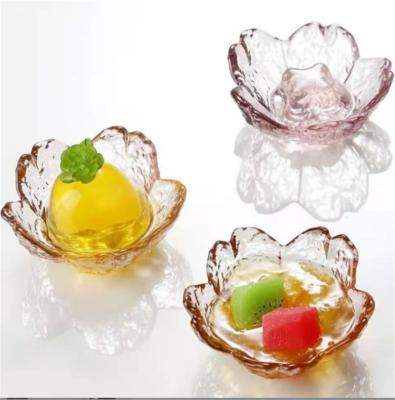 China Luxury Japanese Fresh Hammer Pattern Cherry Blossom Glass Small Dish Vinegar Dish Bird's Nest Dessert Bowl Sauce Dish Flower Petal Bowl for sale