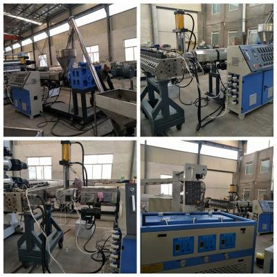 China WPC Billboard Wood Plastic Composite Extrusion Line , WPC Shelf Foam Board Machine for sale