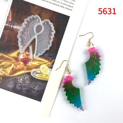 China Wholesale Best Viable Price Christmas Decoration Mirror Resin Silicone Pendant Molds DIY Crystal Epoxy Mold Angel Wings for sale