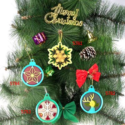 China 5781 Christmas Ornament Weed Snowflake Reindeer Star Mold Resin Pendant Craft Supplies Key Chain Silicone Mold for sale