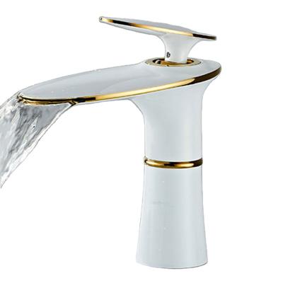 China Hot Selling Stainless Metered Valve Core Water Tap Good Quality 304 Duplex Ceramic Mixer Taps Basin Facets for sale