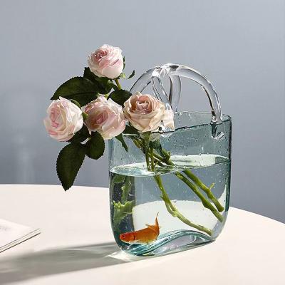 Chine Vase en verre moderne pour le mariage, parfait pour les fleurs et les poissons rouges. à vendre