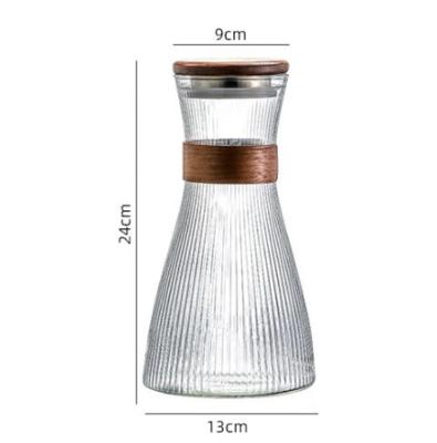 China Ribbed Glass Carafe With Wooden Lid For Water Beverage Daily Use Silicone Ring for sale