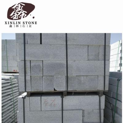 China Modern Kerb Stone Molds For Cobblestone Driveway Paver Roadside Stone Cobbler Machine Paver Making Machine for sale