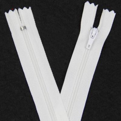 China End 3# Durable Nylon End Zipper White Color for sale