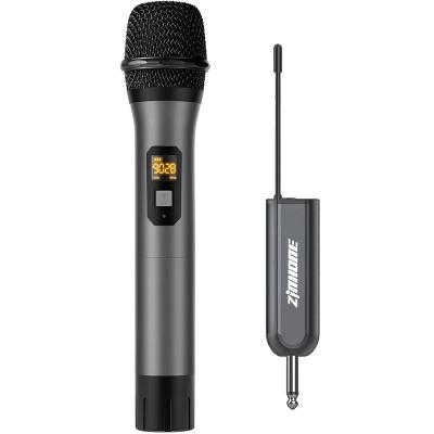 China Cheap Professional Metal Handheld Microphone Long Range UHF Handheld Singing Singing Dynamic Wireless Microphone For Karaoke With Receiver for sale