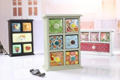 China Household Ceramic And Wooden Hand Decorated Embossed Painting 6 Drawers For Jewelry Box for sale