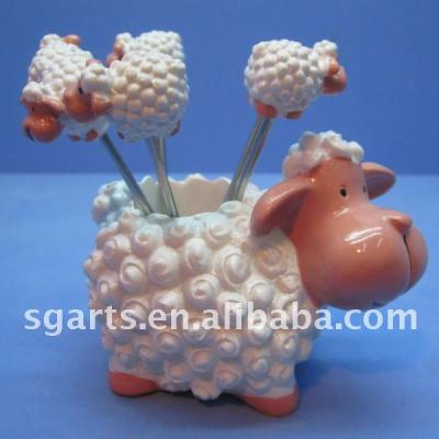 China Sustainable ceramic fruit fork/W sheep design for sale