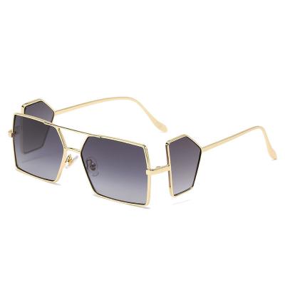 China 15 years experience the new fashion creative personality outdoor sunglasses adjust glass men and women retro gradient sunglasses for sale