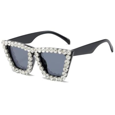 China European and American catwalk diamond catwalk high quality fashion sunglasses trend big square personality sunglasses for sale