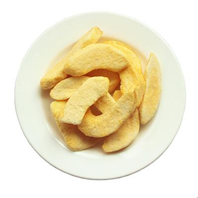 China China Dry Crispy Green Foods Freeze Dried Peach Chips FD Dried Fruit Snack Sweet Yellow Peach Slice for sale