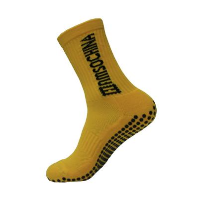 China Durable Custom Nylon Yellow Grip Men Socks For Sport for sale