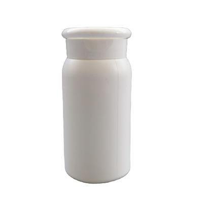 China Personal Care 50ML White PE Plastic Shaker Bottle Spice Jar Container With Cap for sale