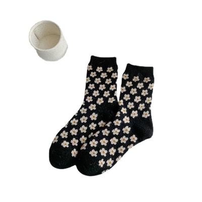 China New Yueli women's rhombog rabbit antibacterial woolen thick woolen tube florets pile warm socks for sale