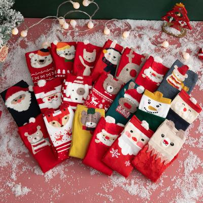 China 2022 Yueli Newcomer Winter Christmas Character Antibacterial Cartoon Cute Style Red Tube Socks Wholesale for sale